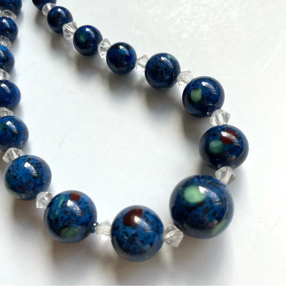 🦄 ⚡️💜 SALE speckled art glass graduated bead choker necklace w/ crystal